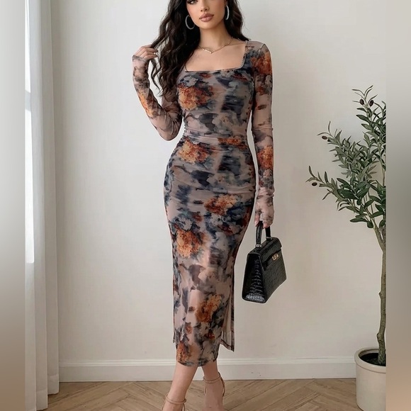 Dazy Dresses & Skirts - Dazy Elegant Multicolor Long Sleeve Dress